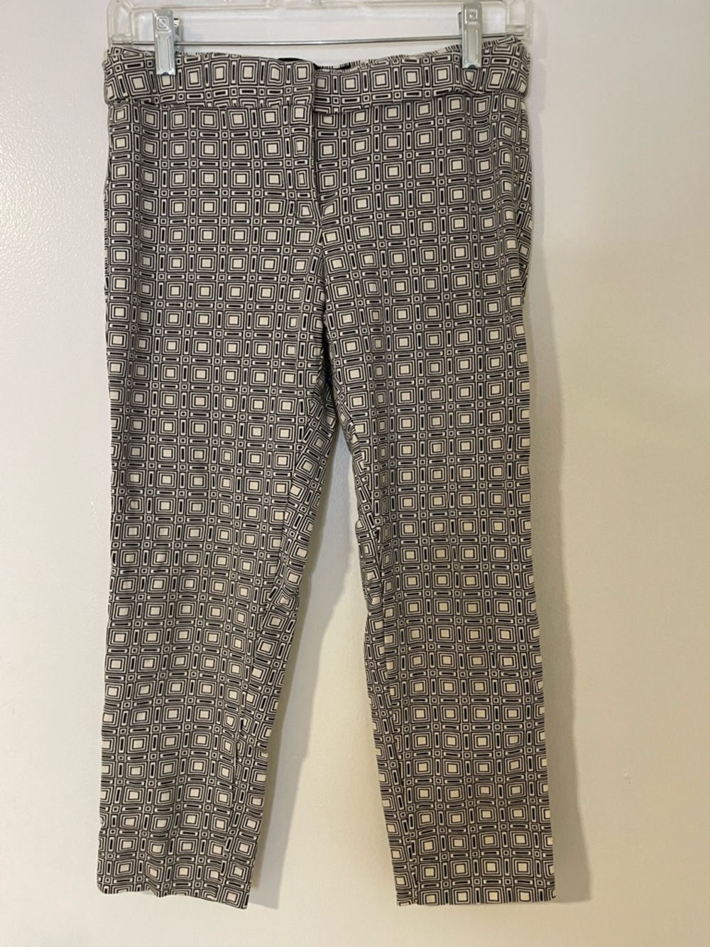 Amanda & Chelsea Black and White Geometric Ankle Pants